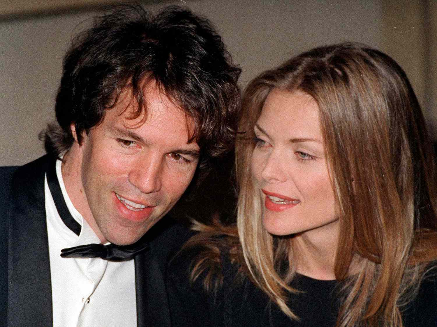 michelle-pfeiffer-david-e-kelly-4-d420472fc7dd474ca0b9793e2d433c7c-1697048491.jpg
