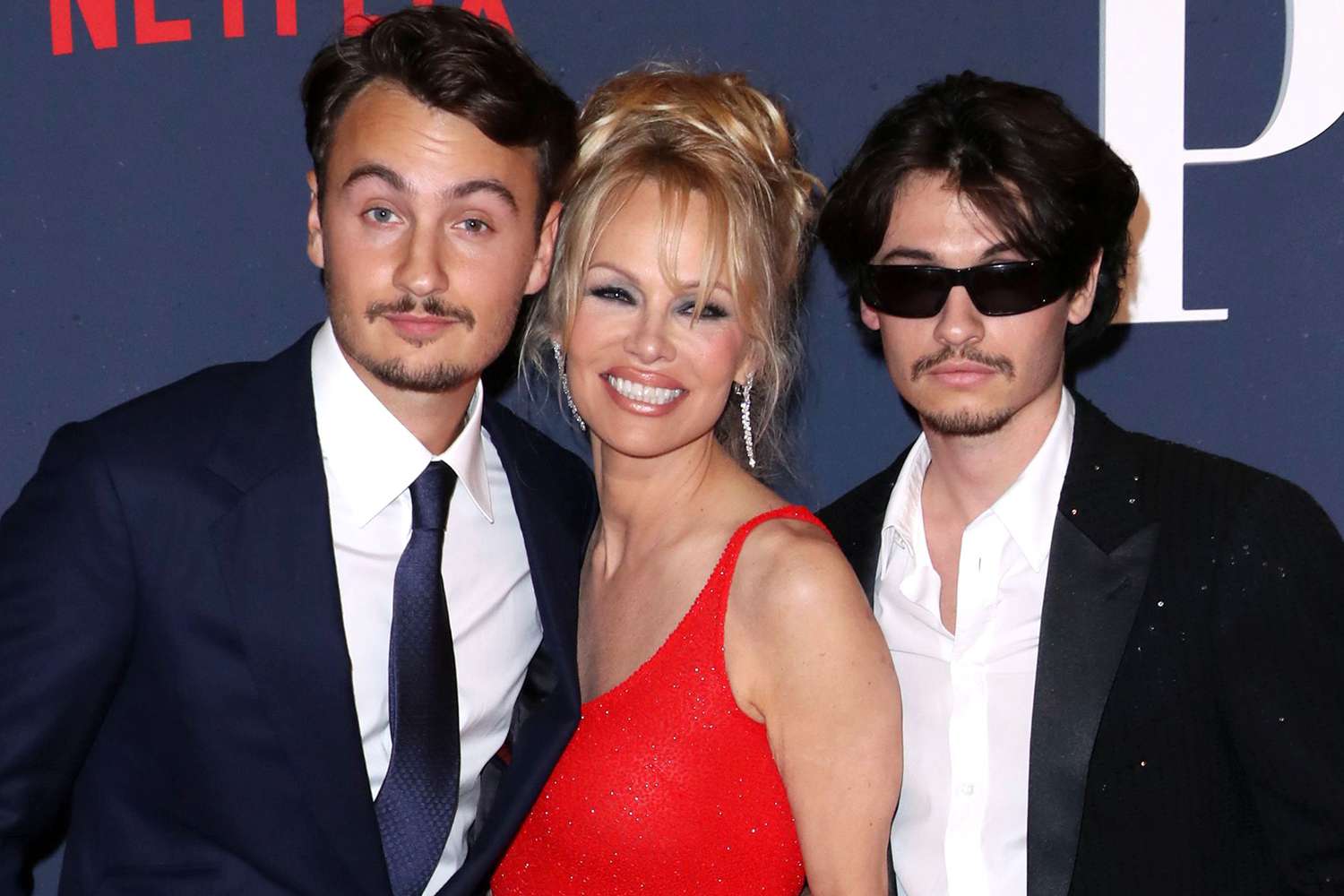 brandon-thomas-lee-pamela-anderson-dylan-jagger-lee-020823-1-aa18f86e70d84a63bf37d7076b4828ee-1723199285.jpg