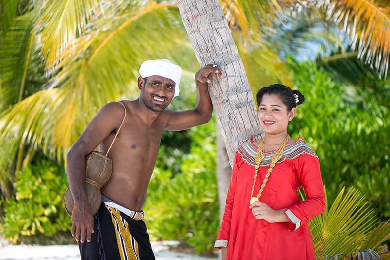 maldives-people-1731566942.jpg