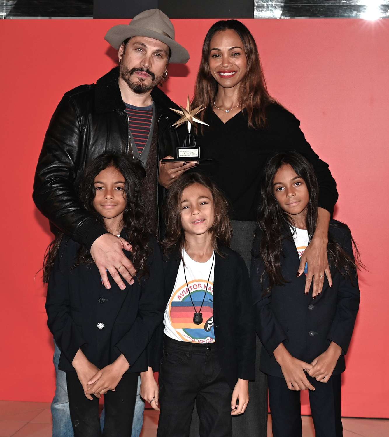 zoe-saldana-family-1-120324-28d4247eb12a417eb69e9da10122978c-1741029002.jpg