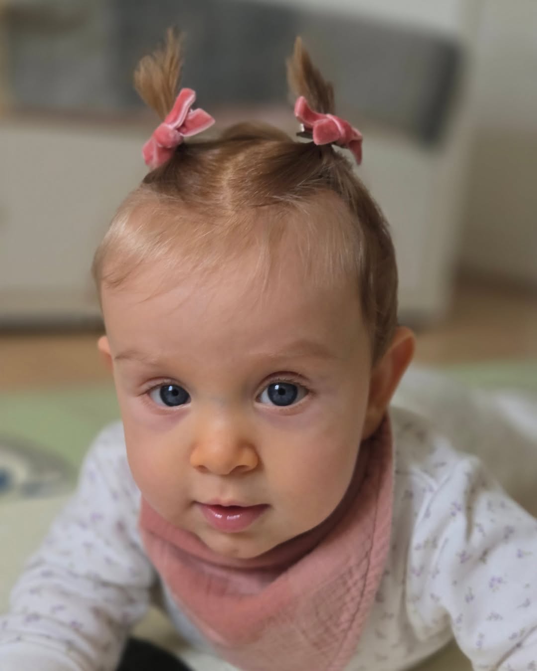 6-months-of-pure-tenderness-everyone-kept-saying-how-different-it-was-to-have-a-girl-especially-after-having-a-boy-and-i-was-such-a-fool-for-not-believing-them-i-swear-god-sent-me-ellie-to-work-on-accepting-my-1748849705.jpg