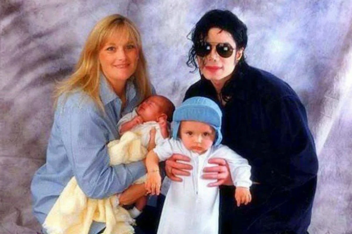 debbie-rowe-feat-1758015039.webp