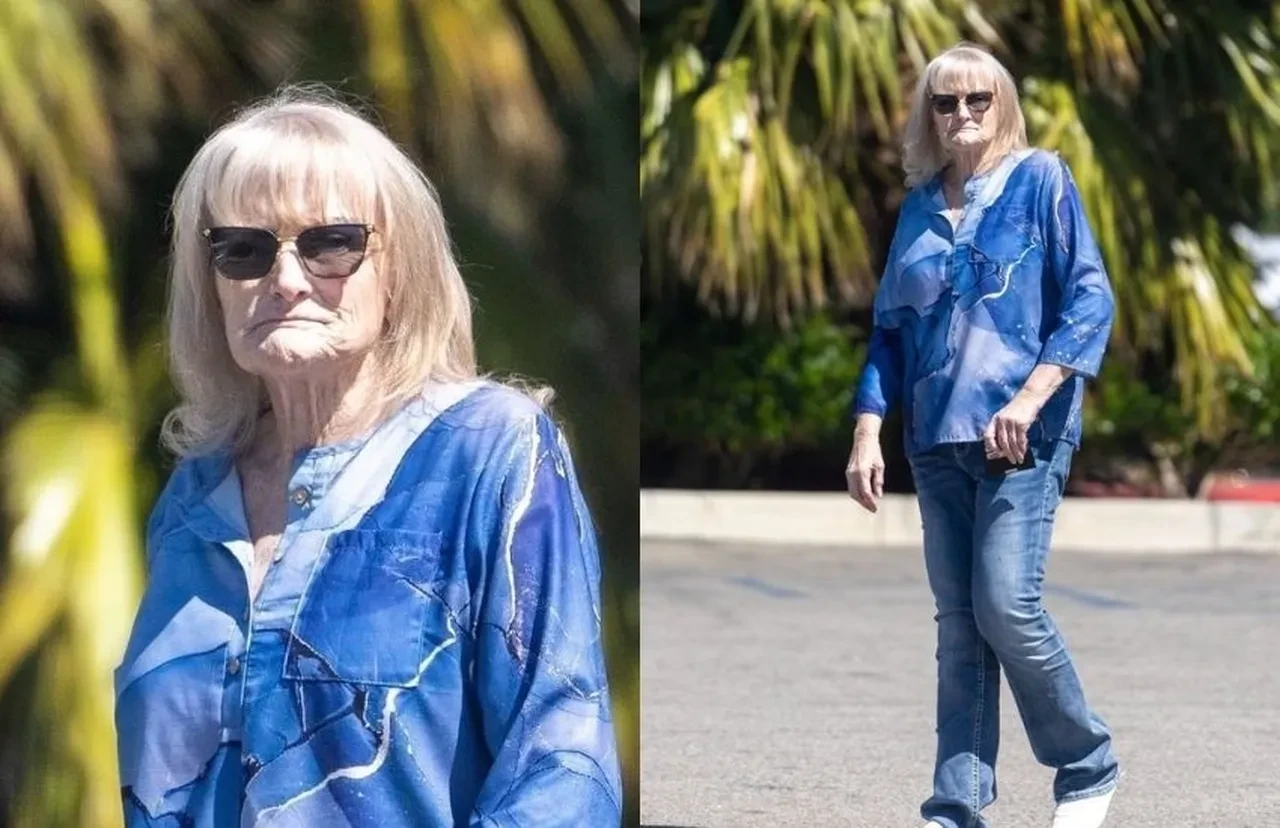 michael-jacksonin-eski-esi-debbie-rowe-yillar-sonra-goruntulendi-3214202-202504171731-1-1758015039.webp