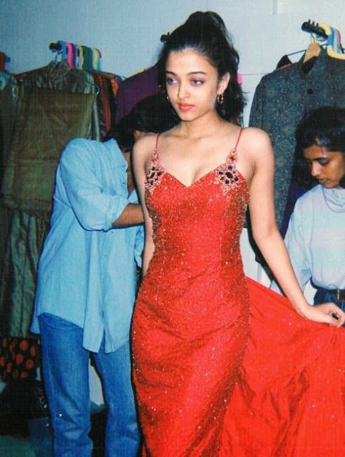 aishwarya-1991-won-supermodel-contest-002-1758709791.jpg