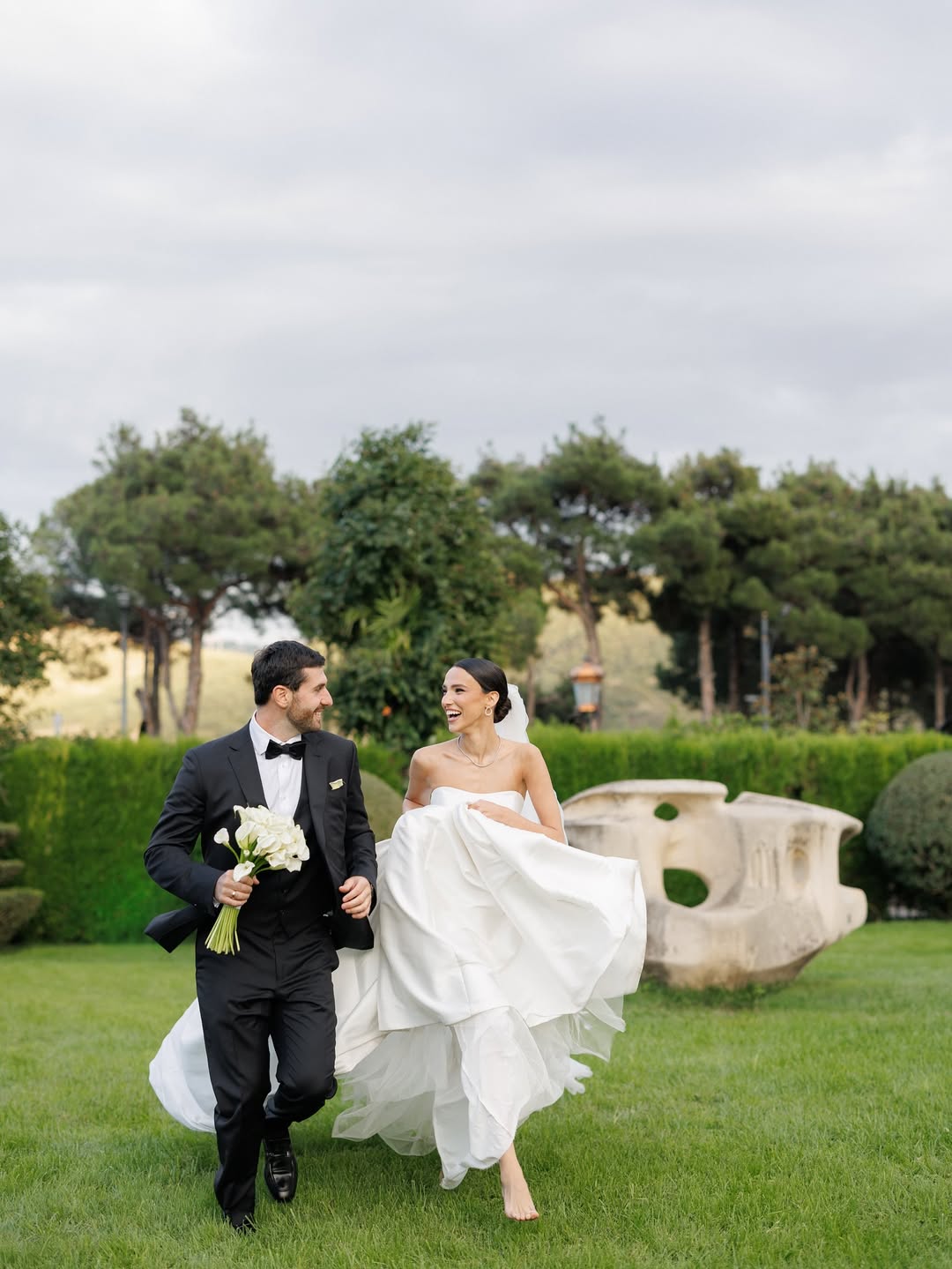 and-they-lived-happily-ever-afterketikhaduri-khvistanikk-dress-verawangbride-mua-mari-1759486840.jpg