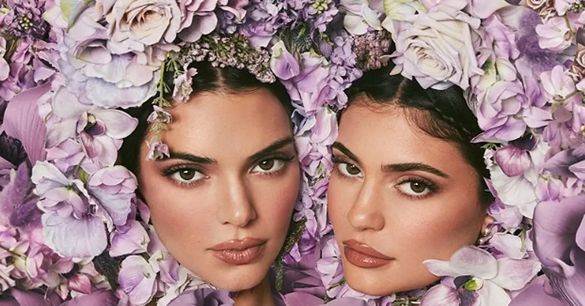 kendall-jenner-kylie-jenner-collection-shop-1650645227251-1776864039.webp