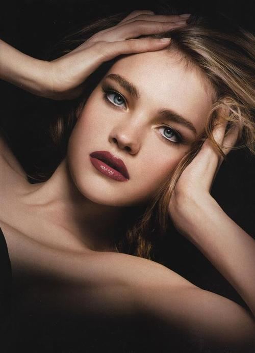 natalia-vodianova-edc0b645-3e67-45fa-a9d4-3ee51fbfd17-resize-750-1779865397.jpeg