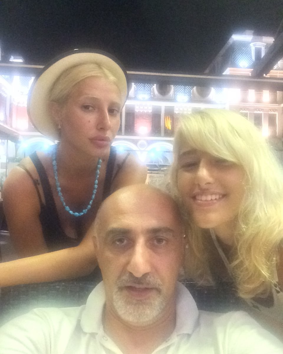 snapinsta-1697518120-1784316915.app_357645067_1470374663773871_1858872459414263349_n_1080.jpg