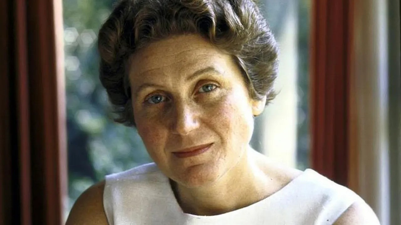 vetlana-alilueva-7-1784612174.jpg