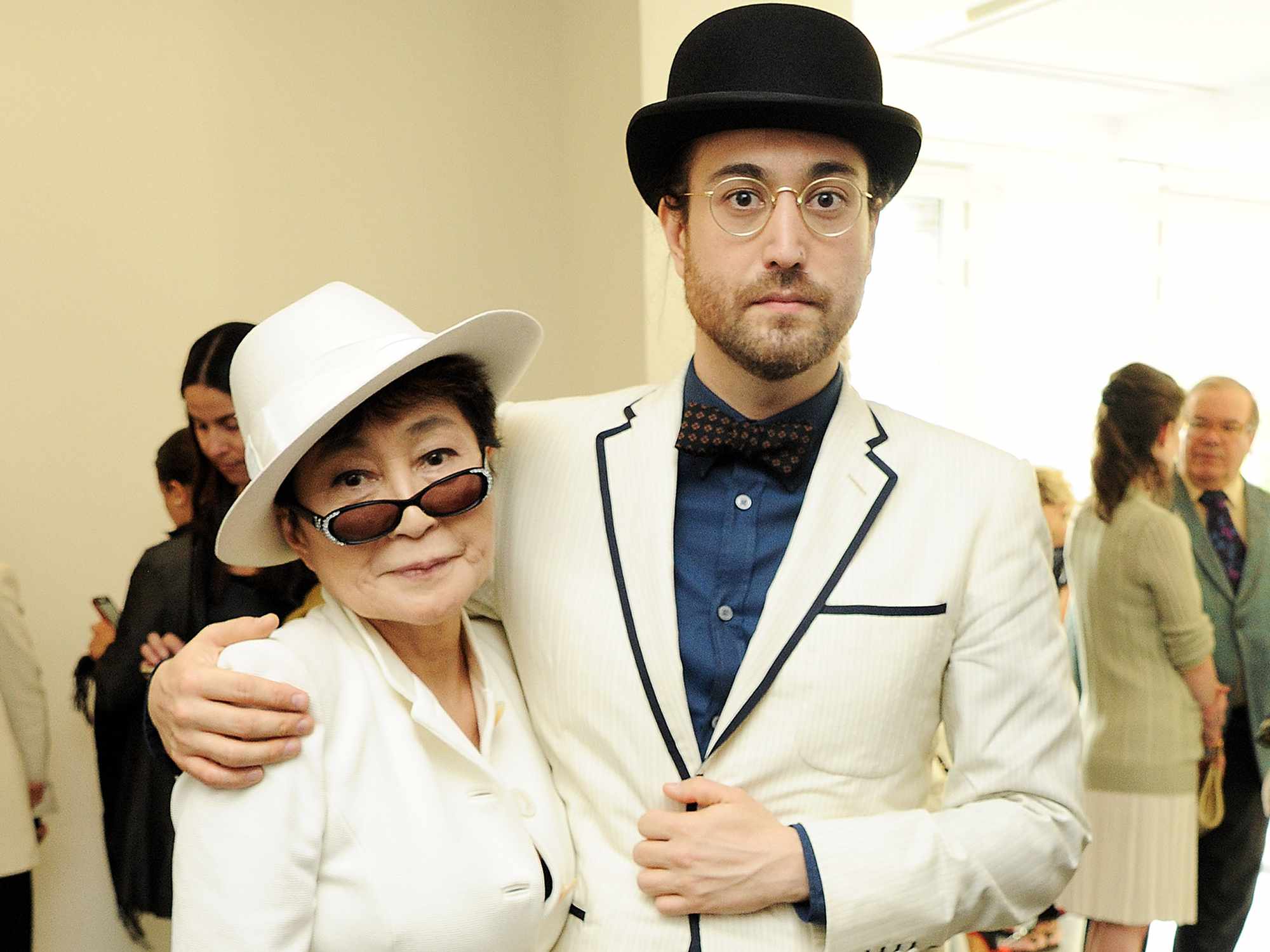 yoko-ono-kids-sean-5-374d4aeaf8444b09acf5d90e35c99147-1788372185.jpg