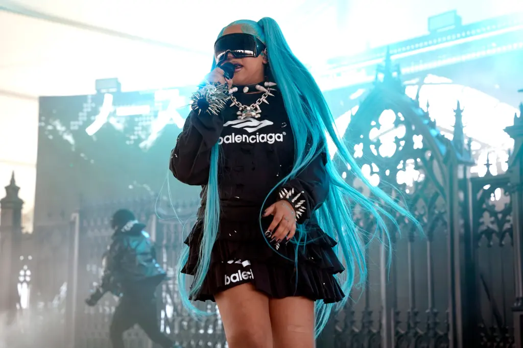 north-west-performs-summer-smash-130764995-1788863830.webp
