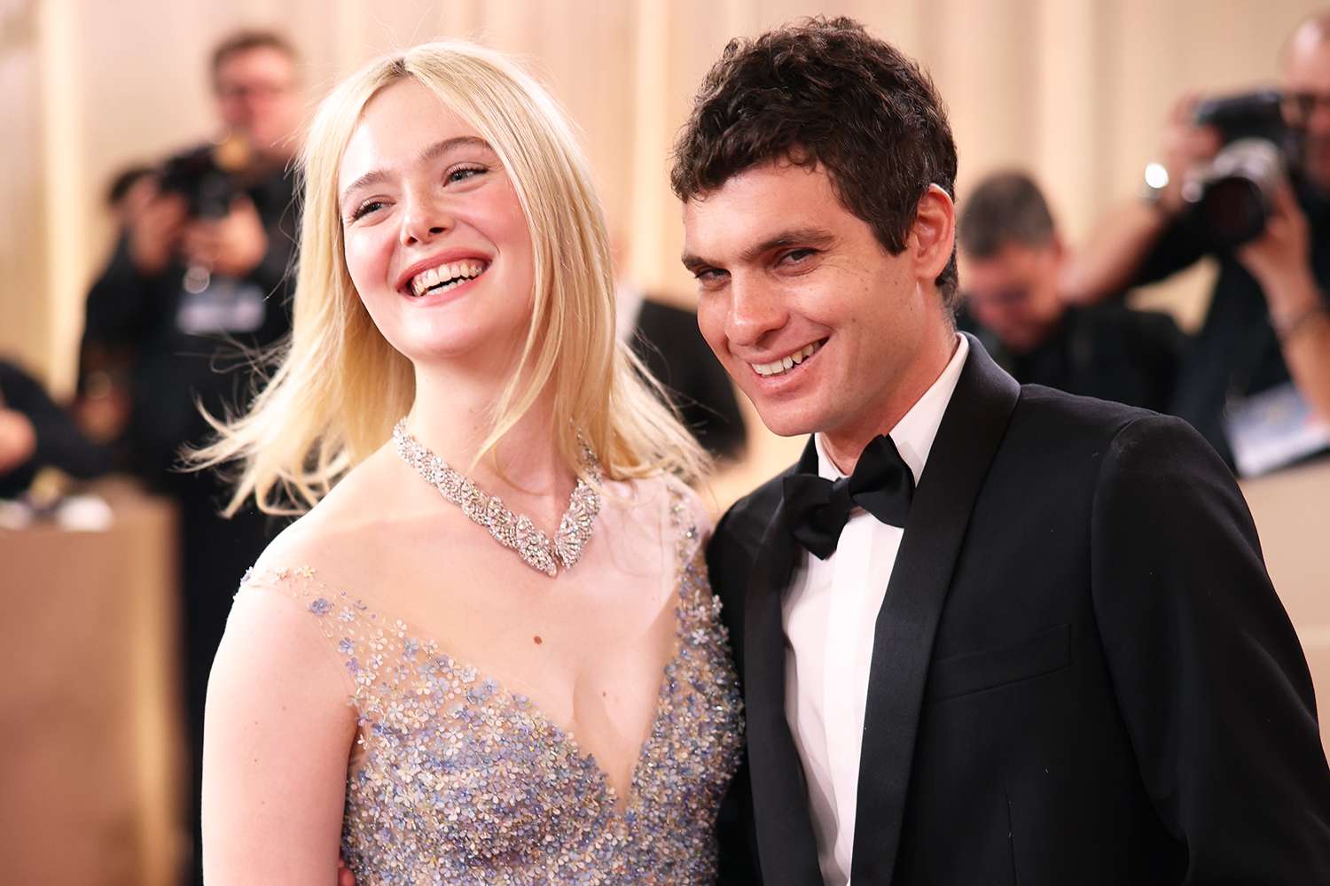 elle-fanning-gus-wenner-golden-globes-011326-30ea2f5a039d46b9a24c65ee3239c992-1789280171.jpg