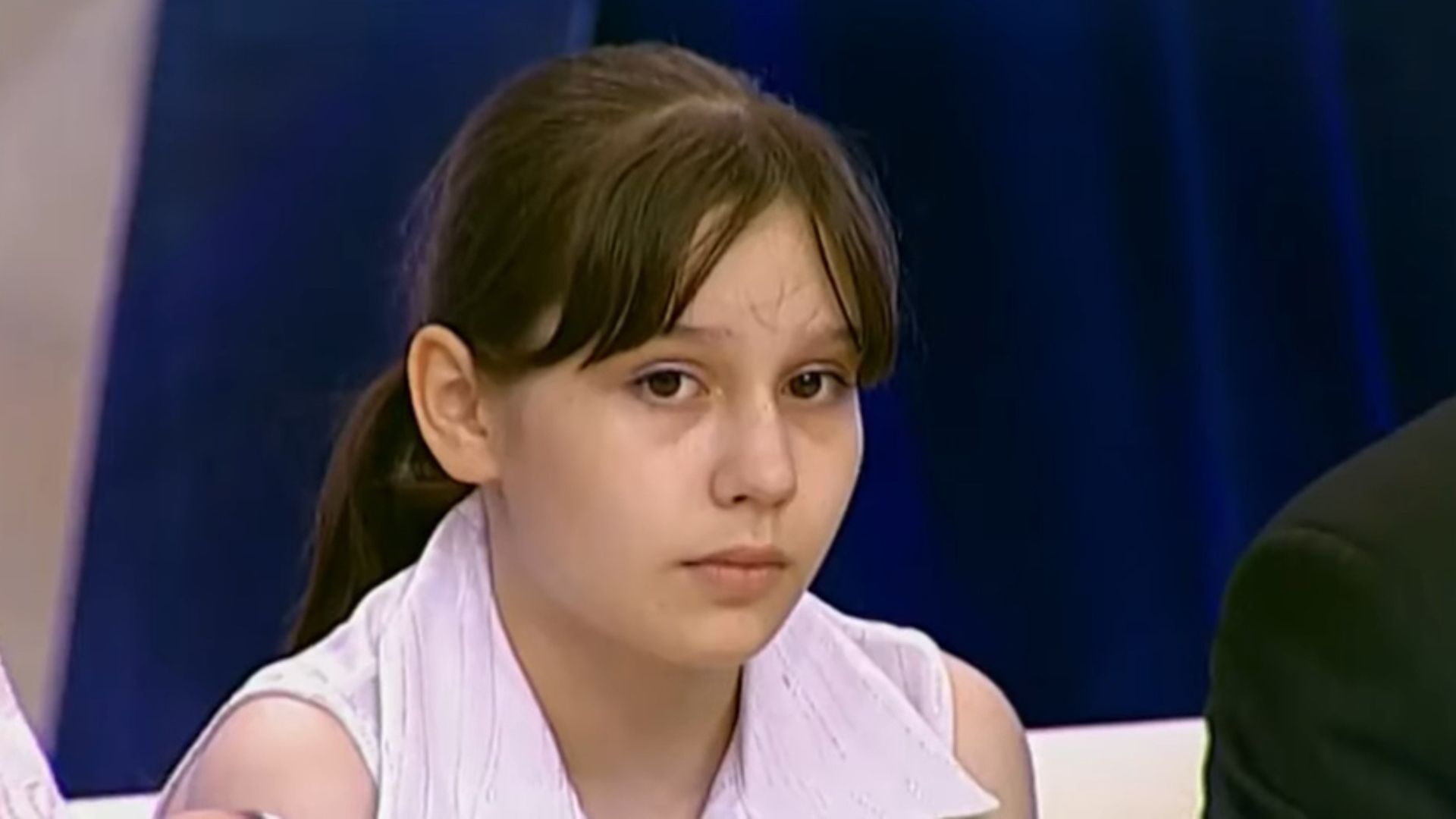valya-isaeva-as-a-child-54-1789558969.jpg