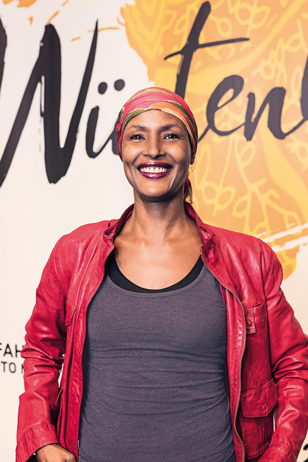 16-warisdirie-waris-dirie-2-1790629145.jpg