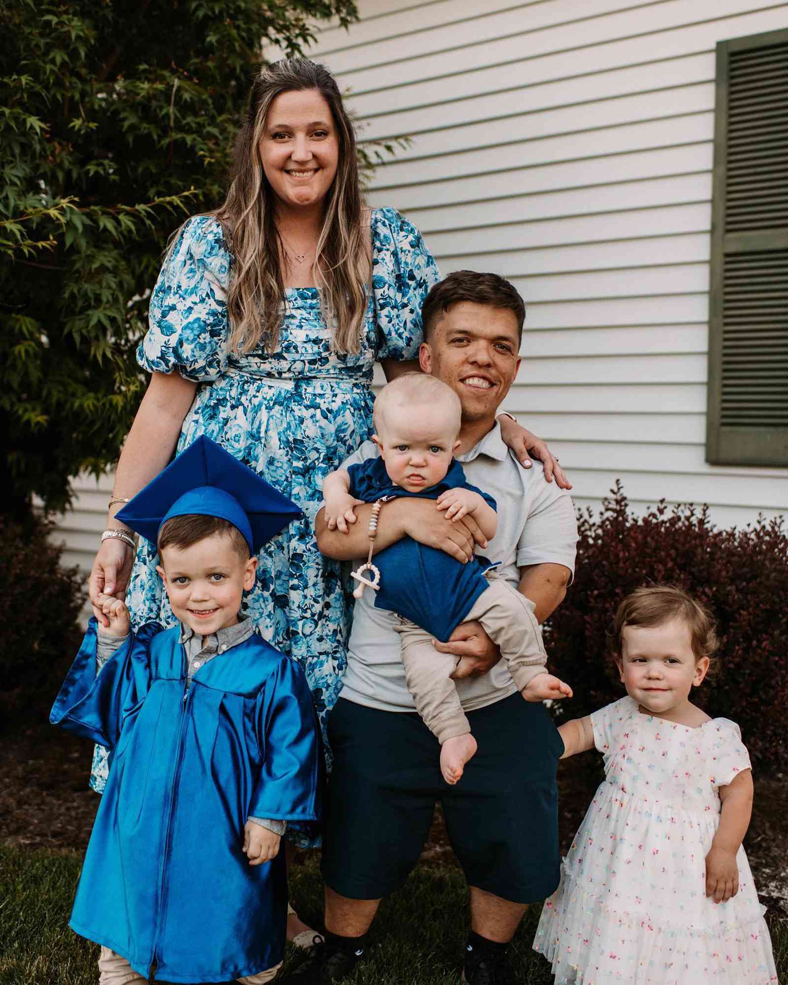roloff-family-7-db537d01a61341a4a37d1d4aa9cceabe-1791356413.jpg