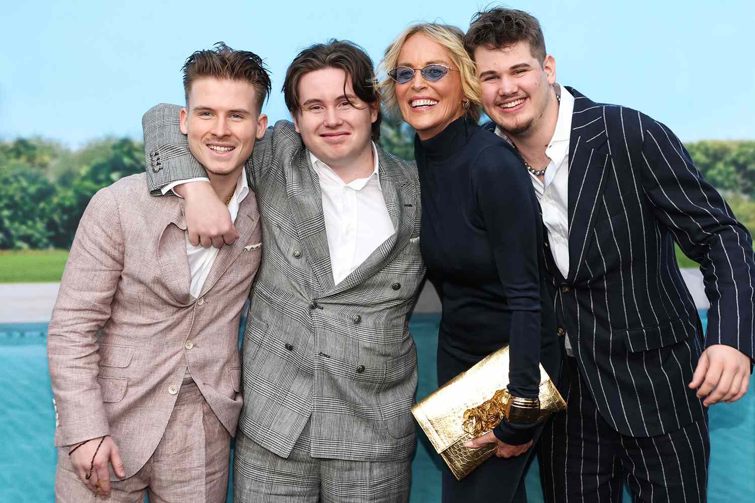 sharon-stone-roan-stone-laird-stone-quinn-stone-nobody-2-premiere-081225-1-4ee8593d5f5648dd973d7711e4a3105a-1792750158.jpg