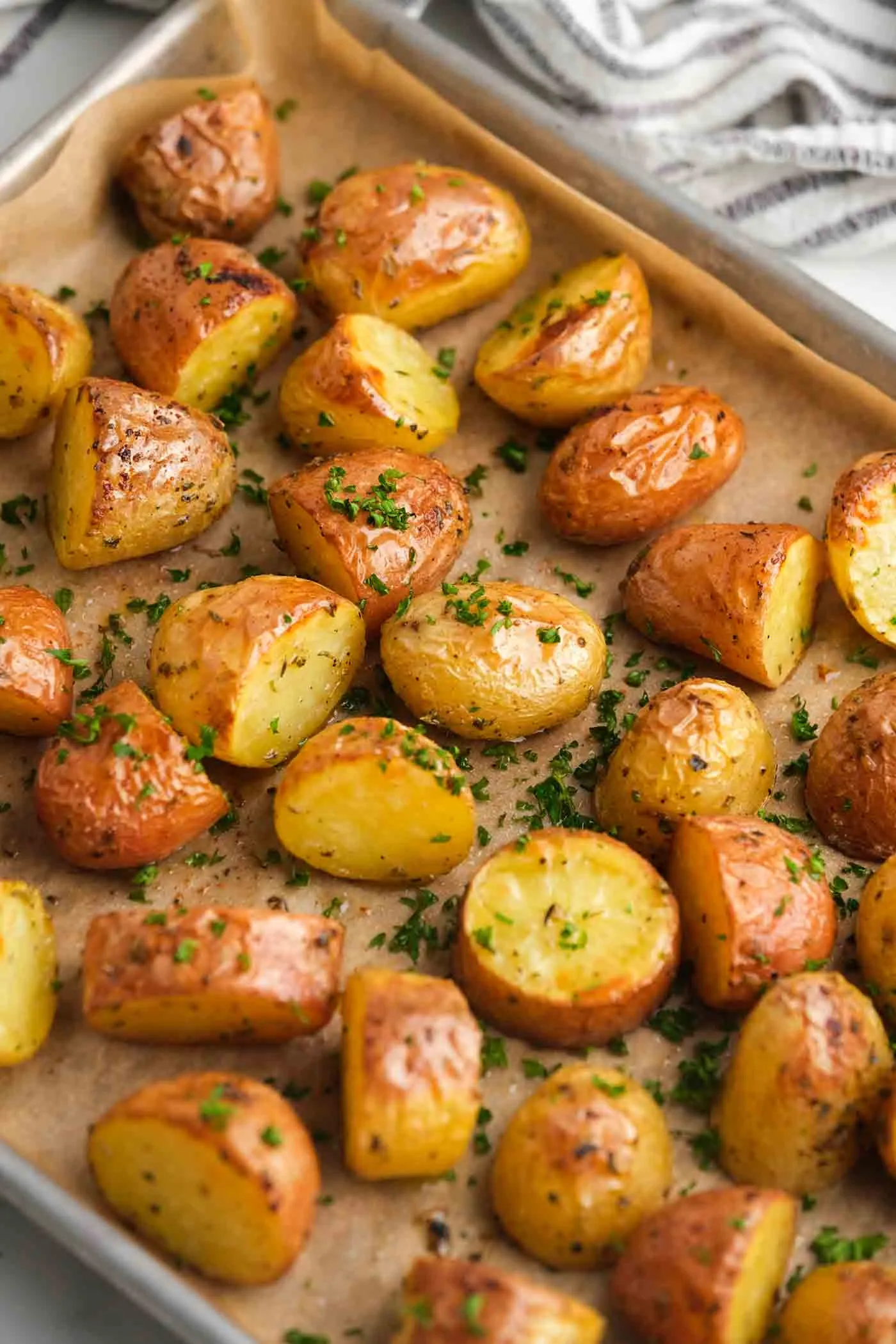 roasted-potatoes-11-1793254060.webp